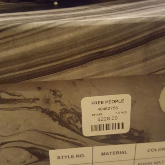 Free People/Jeffrey Campbell  Chunky Heel boots size 7.5 - Picture 8 of 8